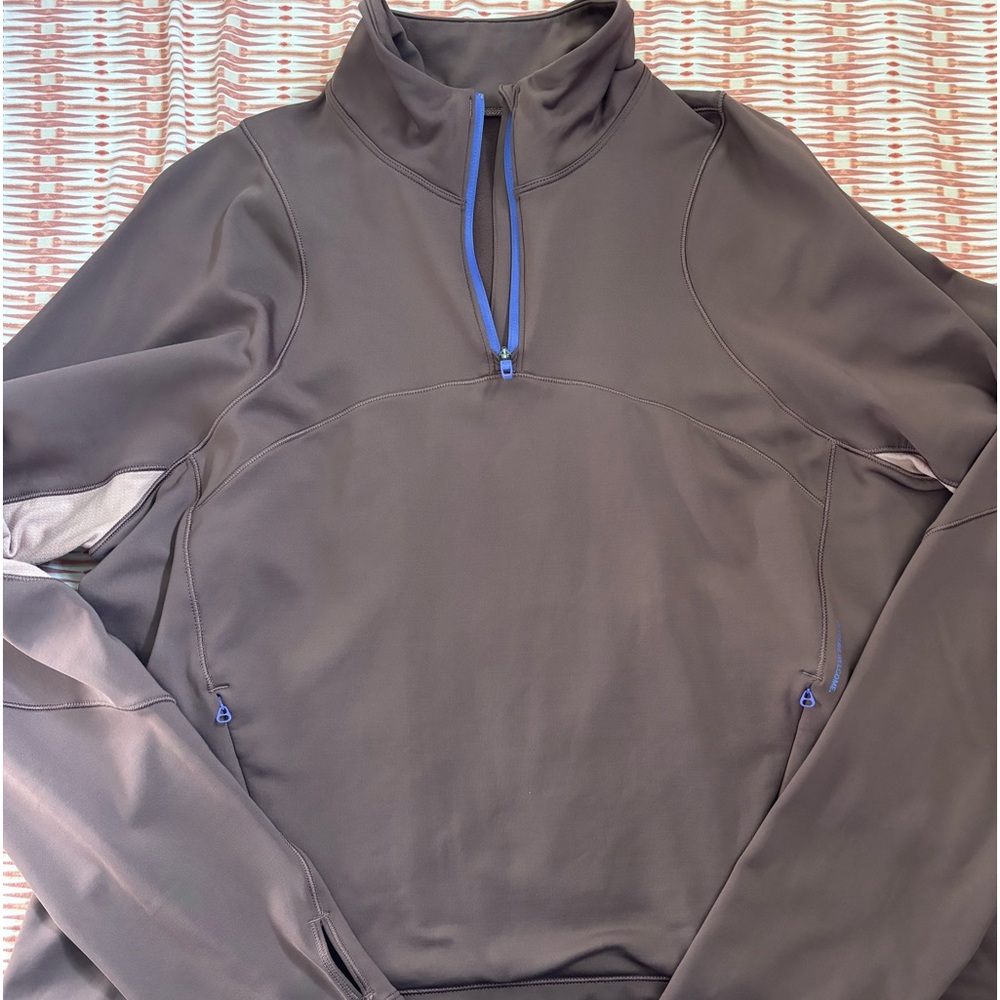 lululemon athletica Gray Sweatshirt with Blue Accents